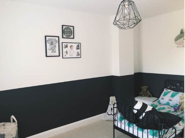 Colour block bedroom, how to paint a dual-colour feature wall - Craig and Rose