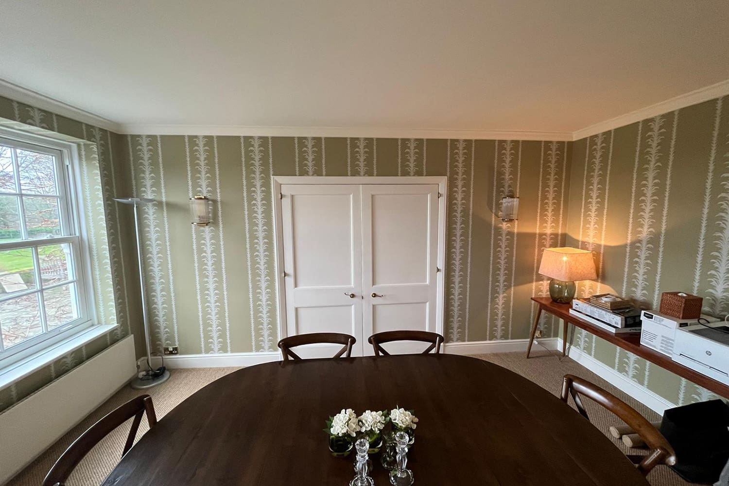 Wallpaper hanging Wallpaper hanging